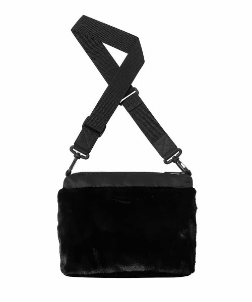 Carhartt（カーハート）の「Carhartt WIP/カーハート ダブリューアイピー ショルダーバック W OLNEY BAG I035360（ショルダーバッグ・レディース・ブラック・FREE）」の2枚目の写真