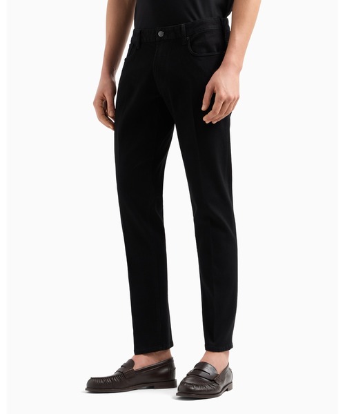 EMPORIO ARMANI(エンポリオアルマーニ)の「【エンポリオ アルマーニ】スリムフィットジーンズ J06 コンフォートデニム リンスウォッシュ(デニムパンツ・メンズ・ブラック・28inch/29inch/31inch/32inch)」の1枚目の写真