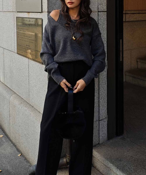 esutoreja（エストレジャ）の「タンクレイヤードVネックニット（ニット/セーター・レディース・ブラック/アイボリー/グレー・FREE）」の9枚目の写真