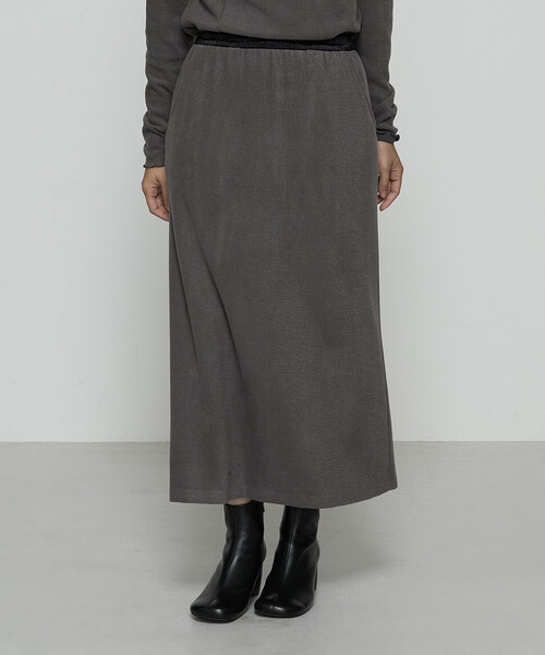 Gabardine K.T（ギャバジンケーティー）の「〔 +サイズ 〕 ニットコール タイトスカート（スカート・レディース・ネイビー・13号）」の13枚目の写真