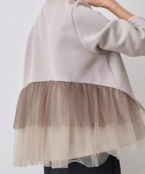 VIBGYOR(ヴィブジョー)の「FReePLACe/バックフリル トップス X12756(Tシャツ/カットソー・レディース・ブラック/ベージュ・FREE)」の1枚目の写真