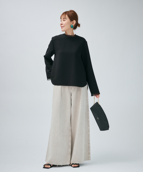 VERMEIL par iena(ヴェルメイユパーイエナ)の「Minimal Double Cross ブラウス(シャツ/ブラウス・レディース・ブラック/ホワイト・FREE)」の3枚目の写真