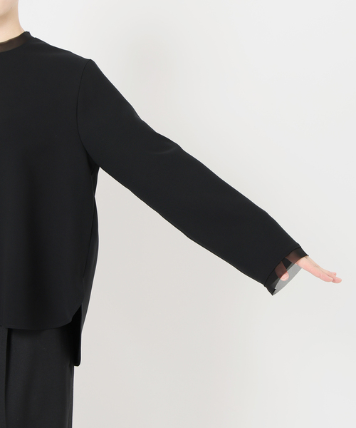 VERMEIL par iena(ヴェルメイユパーイエナ)の「Minimal Double Cross ブラウス(シャツ/ブラウス・レディース・ブラック/ホワイト・FREE)」の22枚目の写真