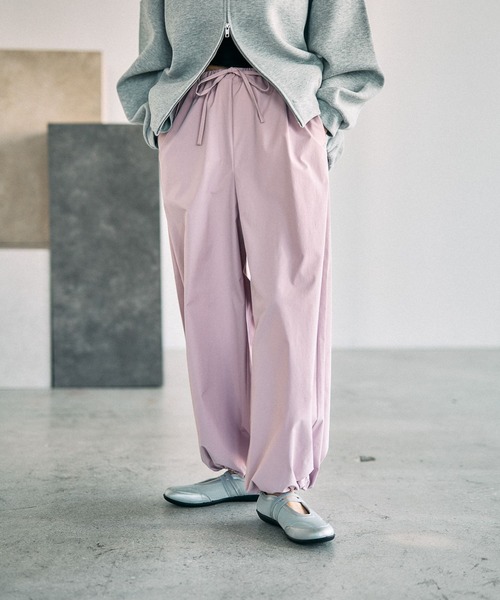 LEPSIM(レプシィム)の「ワイドパラシュートパンツ 630170(その他パンツ・レディース・チャコールグレー/ピンク/カーキブラウン・FREE)」の3枚目の写真