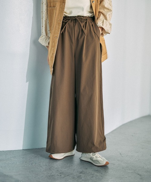 LEPSIM(レプシィム)の「ワイドパラシュートパンツ 630170(その他パンツ・レディース・チャコールグレー/ピンク/カーキブラウン・FREE)」の17枚目の写真