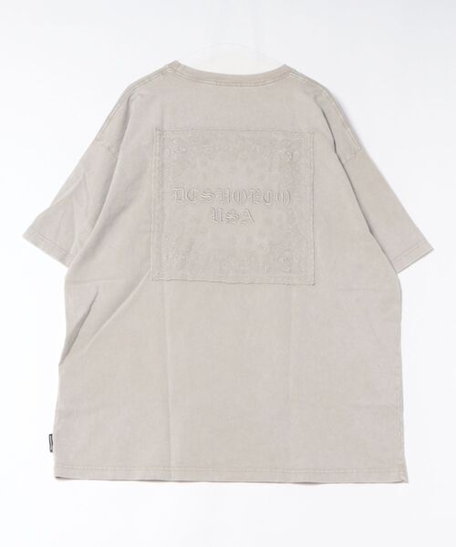 DC(ディーシー)の「DC/ディーシー 半袖 Tシャツ バックプリント バンダナ柄 DST262008(Tシャツ/カットソー・メンズ・スミクロ/ベージュ/ネイビー/ブラック・M/L/XL/S/2XL)」の7枚目の写真