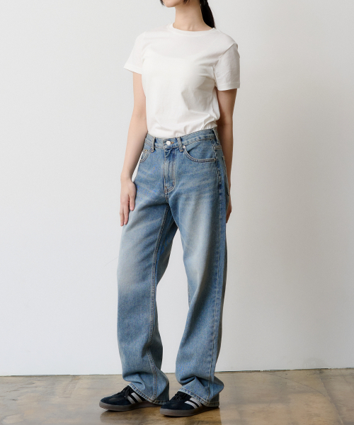 DENMADE（デンメイド）の「(WOMEN) DEN0461 Vintage Mid Blue Wide Jeans（デニムパンツ・レディース・その他・S/M/XS）」の2枚目の写真