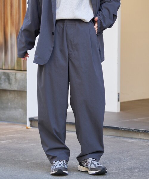 CIAOPANIC TYPY（チャオパニックティピー）の「【molmol】撥水/洗濯可/男女兼用/ドライバーズワイドパンツ/ミノテックリップ（スラックス・メンズ・オリーブ/チャコールグレー・MEDIUM/LARGE）」の5枚目の写真