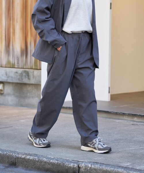 CIAOPANIC TYPY（チャオパニックティピー）の「【molmol】撥水/洗濯可/男女兼用/ドライバーズワイドパンツ/ミノテックリップ（スラックス・メンズ・オリーブ/チャコールグレー・MEDIUM/LARGE）」の8枚目の写真