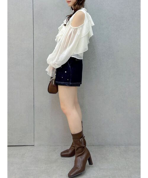 dazzlin（ダズリン）の「パールハイウエストデニムスカパン（デニムパンツ・レディース・ブルー/インディゴブルー・MEDIUM/SMALL）」の18枚目の写真