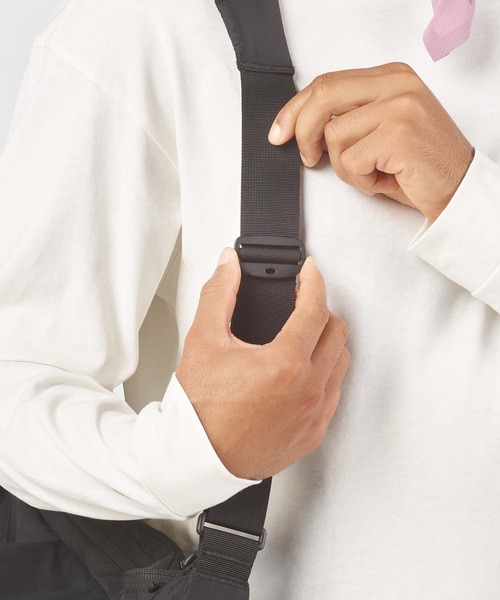 SALOMON（サロモン）の「【SALOMON】ACS SHOULDER BAG／サロモン ACS ショルダーバッグ（ショルダーバッグ・メンズ・ブラック・FREE）」の3枚目の写真