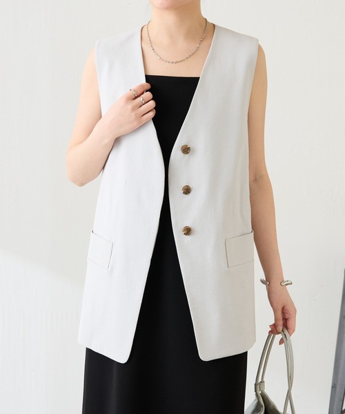 COLLAGE GALLARDAGALANTE（コラージュガリャルダガランテ）の「シェルタリングジレ/セットアップ可（ベスト・レディース・ライトグレー/ブラウン・FREE）」の3枚目の写真