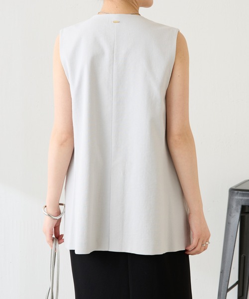 COLLAGE GALLARDAGALANTE（コラージュガリャルダガランテ）の「シェルタリングジレ/セットアップ可（ベスト・レディース・ライトグレー/ブラウン・FREE）」の5枚目の写真