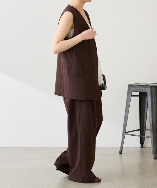 COLLAGE GALLARDAGALANTE（コラージュガリャルダガランテ）の「シェルタリングジレ/セットアップ可（ベスト・レディース・ライトグレー/ブラウン・FREE）」の17枚目の写真