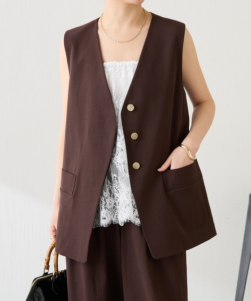 COLLAGE GALLARDAGALANTE（コラージュガリャルダガランテ）の「シェルタリングジレ/セットアップ可（ベスト・レディース・ライトグレー/ブラウン・FREE）」の10枚目の写真