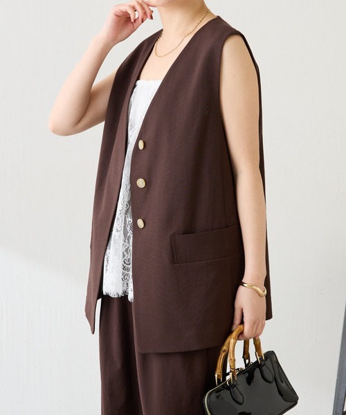 COLLAGE GALLARDAGALANTE（コラージュガリャルダガランテ）の「シェルタリングジレ/セットアップ可（ベスト・レディース・ライトグレー/ブラウン・FREE）」の11枚目の写真