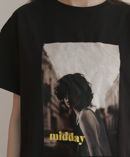 Mili affinity(ミリアフィニティー)の「オーバーサイズフォトプリントTシャツ(Tシャツ/カットソー・レディース・チャコール/ブラック/杢グレー/オフホワイト・FREE)」の12枚目の写真