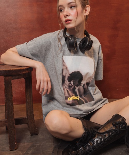Mili affinity(ミリアフィニティー)の「オーバーサイズフォトプリントTシャツ(Tシャツ/カットソー・レディース・チャコール/ブラック/杢グレー/オフホワイト・FREE)」の15枚目の写真