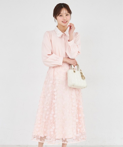 tocco closet(トッコ クローゼット)の「立体フラワーモチーフ刺繍シアーフレアスカート(スカート・レディース・ネイビー/コーラルピンク・M)」の15枚目の写真