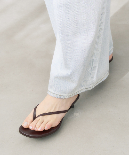 LE TALON（ルタロン）の「3.5cmトングサンダル（サンダル・レディース・アイボリー/チョコ/ブラック系その他・LARGE/MEDIUM/SMALL/X-SMALL/X-LARGE）」の3枚目の写真