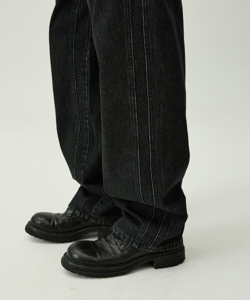 MAGOODGAN(メックウッドガン)の「クリサート7517 ストレートフィット ブラックデニムパンツ(デニムパンツ・メンズ・その他・26/28/30/32/34)」の3枚目の写真