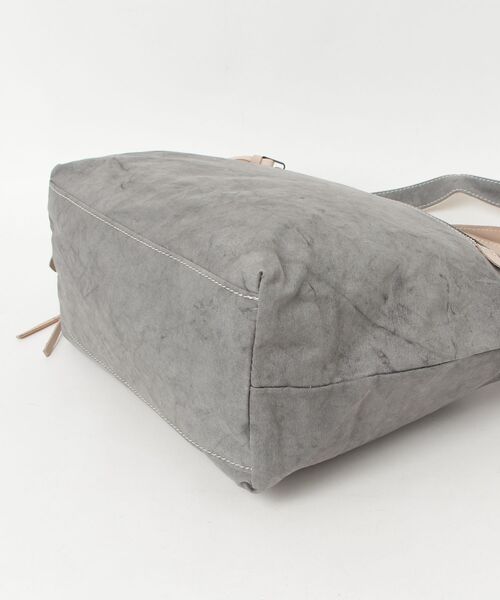 PR01.（ピーアールワン）の「REAL MIND カーボン 炭染め帆布 2WAYショルダートートバッグ（ショルダーバッグ・レディース・霜降りグレー・FREE）」の4枚目の写真