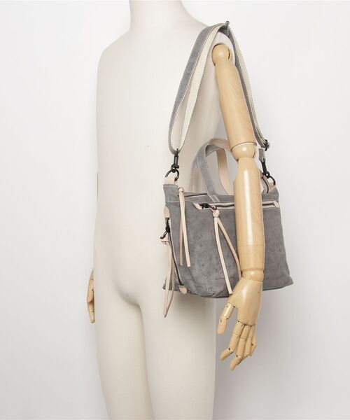 PR01.（ピーアールワン）の「REAL MIND カーボン 炭染め帆布 2WAYショルダートートバッグ（ショルダーバッグ・レディース・霜降りグレー・FREE）」の2枚目の写真