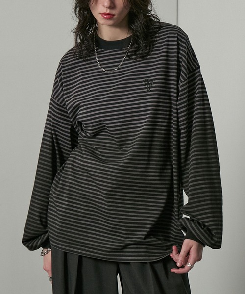 Alfred Alex(アルフレッドアレックス)の「【Alfred Alex】ヴィンテージライク オーバーサイズ グラデーション ロンT(Tシャツ/カットソー・メンズ・グレイッシュブルー/チャコールグレー/ブラック/ブラック系・L/M)」の5枚目の写真