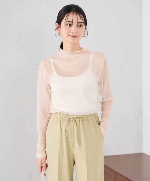 a.v.v(アーヴェヴェ)の「シャイニーシアーハイネックカットソー(Tシャツ/カットソー・レディース・グレー/アイボリー・40/38)」の1枚目の写真