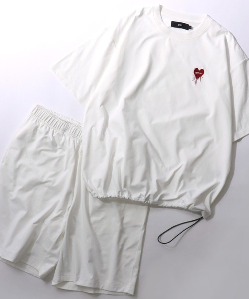 SITRY（シトリー）の「SITRY Heart Embroidery T-Shirt Setup/別注 オーバーサイズ ハートロゴ ワンポイント刺繍 セットアップ 2点セット 半袖Tシャツ＆ハーフパンツ セットアップ  ルームウェア ワンマイルウェア パジャマ（ルームウェア/パジャマ・レディース・スミクロ/ホワイト系その他/ブラック/ブラック系その他/ホワイト/ブラック系その他2・M/LL/L）」の2枚目の写真