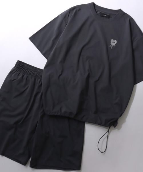 SITRY（シトリー）の「SITRY Heart Embroidery T-Shirt Setup/別注 オーバーサイズ ハートロゴ ワンポイント刺繍 セットアップ 2点セット 半袖Tシャツ＆ハーフパンツ セットアップ  ルームウェア ワンマイルウェア パジャマ（ルームウェア/パジャマ・レディース・スミクロ/ホワイト系その他/ブラック/ブラック系その他/ホワイト/ブラック系その他2・M/LL/L）」の6枚目の写真