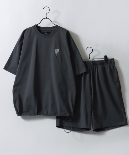 SITRY（シトリー）の「SITRY Heart Embroidery T-Shirt Setup/別注 オーバーサイズ ハートロゴ ワンポイント刺繍 セットアップ 2点セット 半袖Tシャツ＆ハーフパンツ セットアップ  ルームウェア ワンマイルウェア パジャマ（ルームウェア/パジャマ・レディース・スミクロ/ホワイト系その他/ブラック/ブラック系その他/ホワイト/ブラック系その他2・M/LL/L）」の8枚目の写真