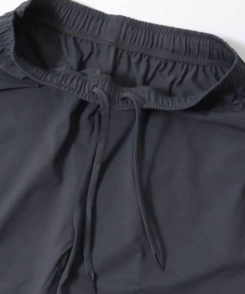 SITRY（シトリー）の「SITRY Heart Embroidery T-Shirt Setup/別注 オーバーサイズ ハートロゴ ワンポイント刺繍 セットアップ 2点セット 半袖Tシャツ＆ハーフパンツ セットアップ  ルームウェア ワンマイルウェア パジャマ（ルームウェア/パジャマ・レディース・スミクロ/ホワイト系その他/ブラック/ブラック系その他/ホワイト/ブラック系その他2・M/LL/L）」の19枚目の写真