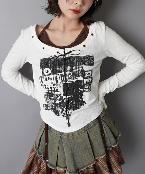 SPINNS(スピンズ)の「キャミ仕込みで差がつく☆ロマンスパンクレイヤードトップス(Tシャツ/カットソー・レディース・ブラック/杢グレー/オフホワイト・ONESIZE)」の10枚目の写真