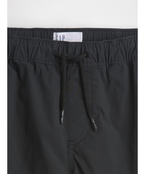 GAP(ギャップ)の「リラックスフィット プルオン ハイブリッド カーゴショートパンツ (キッズ)(その他パンツ・キッズ・ベージュ/ブラック/グレー・160cm/150cm/140cm/130cm/120cm/110cm)」の6枚目の写真