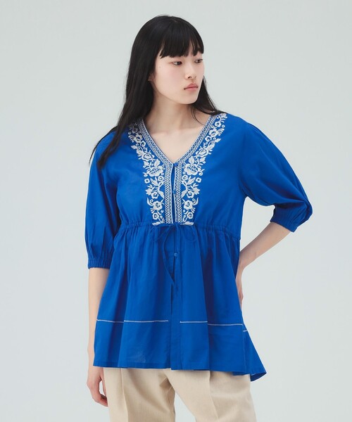 BEAMS HEART(ビームスハート)の「INDIA 刺繍チュニック(チュニック・レディース・ブルー/ホワイト系その他5/ブラック・FREE)」の6枚目の写真