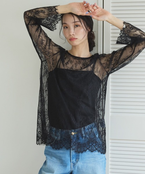 Doux archives（ドゥアルシーヴ）の「スカラップレーストップス（シャツ/ブラウス・レディース・オフホワイト/ブラック/アイボリー・FREE）」の3枚目の写真