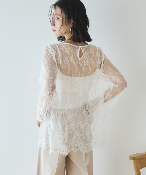 Doux archives（ドゥアルシーヴ）の「スカラップレーストップス（シャツ/ブラウス・レディース・オフホワイト/ブラック/アイボリー・FREE）」の16枚目の写真