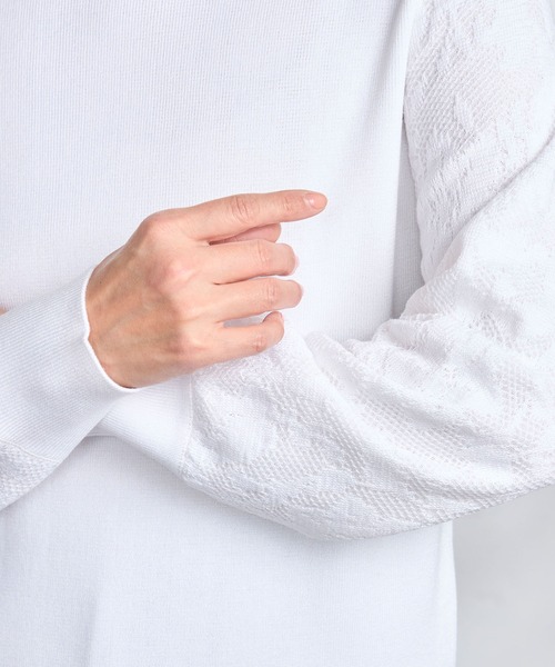 GALLORIA(ギャローリア)の「【洗濯機で洗える】袖レース柄ニット(ニット/セーター・レディース・オフホワイト/ネイビー・L/LL/M/S)」の7枚目の写真