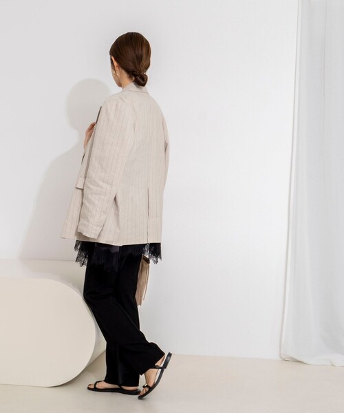 NOLLEY’S（ノーリーズ）の「【WEB限定】ウォッシャブルヘムレースサテンタンク（タンクトップ・レディース・ブラック/オフホワイト・FREE）」の13枚目の写真