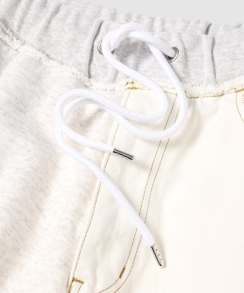FACETASM(ファセッタズム)の「DENIM MERGING SWEAT PANTS(スウェットパンツ・メンズ・ホワイト×ホワイト・4/3)」の3枚目の写真
