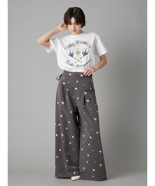 LILY BROWN（リリーブラウン）の「【LILY BROWN×KEITA MARUYAMA】sakuraエンブロイダリートラウザーズ（その他パンツ・レディース・ネイビー/グレー・1/0）」の15枚目の写真