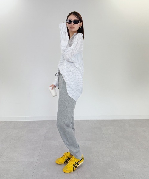 mellomela.(メロメラ)の「ロング丈ボリュームスリーブビッグシャツ(シャツ/ブラウス・レディース・サックスブルー/ベージュ系その他2/ブルー系3/ホワイト系8・FREE)」の9枚目の写真