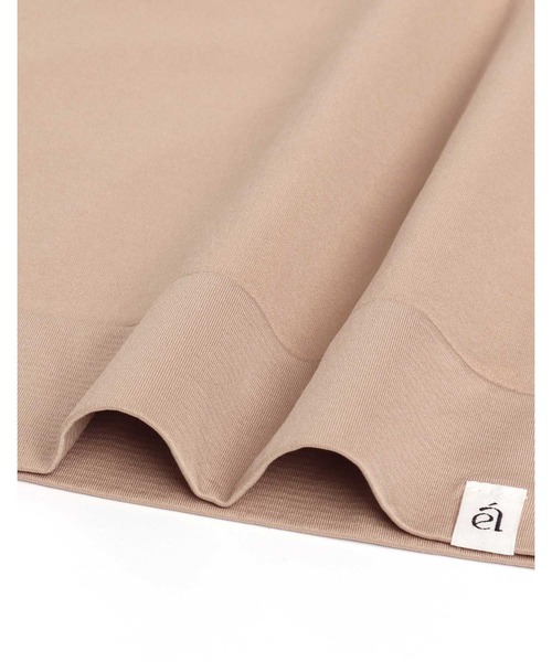 AMPHI(アンフィ)の「「ETRE TOKYO×AMPHI」 カップ付きキャミソール ブラトップ(キャミソール・レディース・ベージュ/ブラック・L/M)」の3枚目の写真