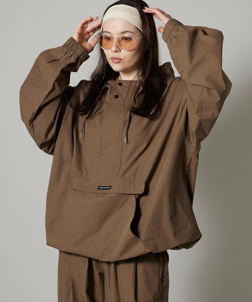 OK YESTERDAY(オッケーイエスタデイ)の「OK YESTERDAY / オーケー イエスタデイ アノラック / ANORAK 2026年 夏 夏服(シャツ/ブラウス・レディース・ホワイト/ブラック系/ブルー/カーキ/ブラック/ネイビー・M/L)」の19枚目の写真