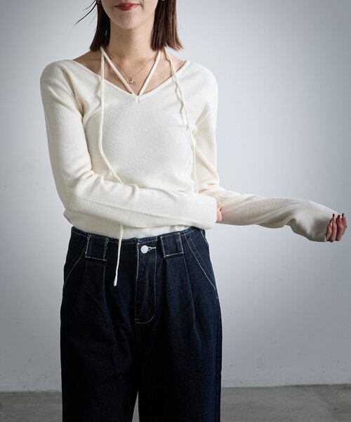 goocy（グーシー）の「【着回し力抜群！】チョーカー付き前後2WAYニット（ニット/セーター・レディース・ブラウン/ブラック/アイボリー・FREE）」の6枚目の写真