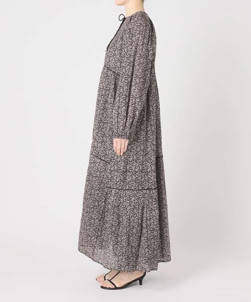 Fanaka(ファナカ)の「【WEB限定】別注 / FANAKA / モノトーンプリントパフスリーブワンピ(ワンピース・レディース・ブラック系その他/ブラック・FREE)」の11枚目の写真
