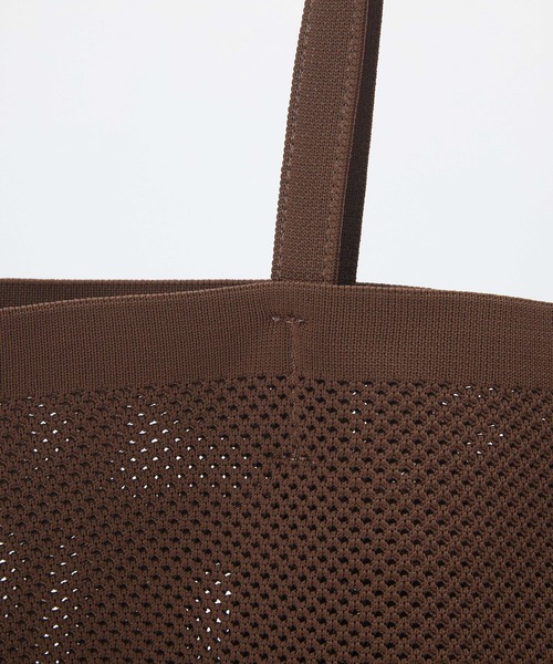 Breath TOPKAPI（ブレストプカピ）の「【Breath TOPKAPI】ニットジャガード 2way ビッグ トートバッグ ポーチ付き（トートバッグ・レディース・ブラック/グレイッシュブルー/ライトグレー/ブラウン/ベージュ・FREE）」の16枚目の写真