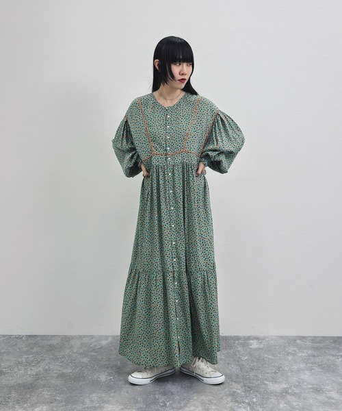 niko and...（ニコアンド）の「[MODE NORM CORE] 2WAYマキシプリントワンピース（ワンピース・レディース・グリーン/ネイビー/ブラック・LARGE/MEDIUM）」の2枚目の写真