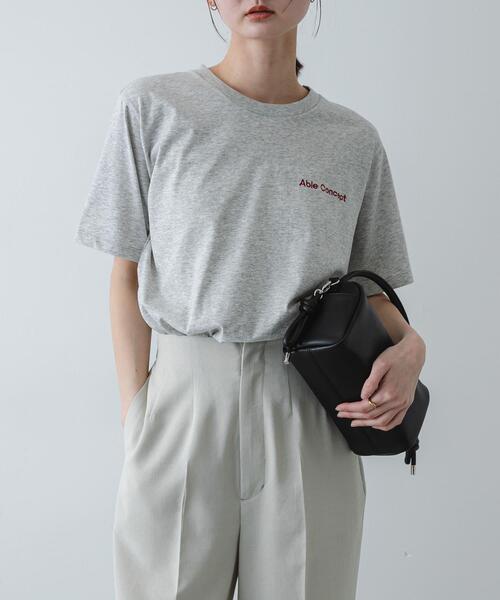 SENSE OF PLACE by URBAN RESEARCH（センスオブプレイスバイアーバンリサーチ）の「グラフィックTシャツ(半袖)（Tシャツ/カットソー・レディース・その他2/その他4/その他3/その他1・ONE）」の4枚目の写真